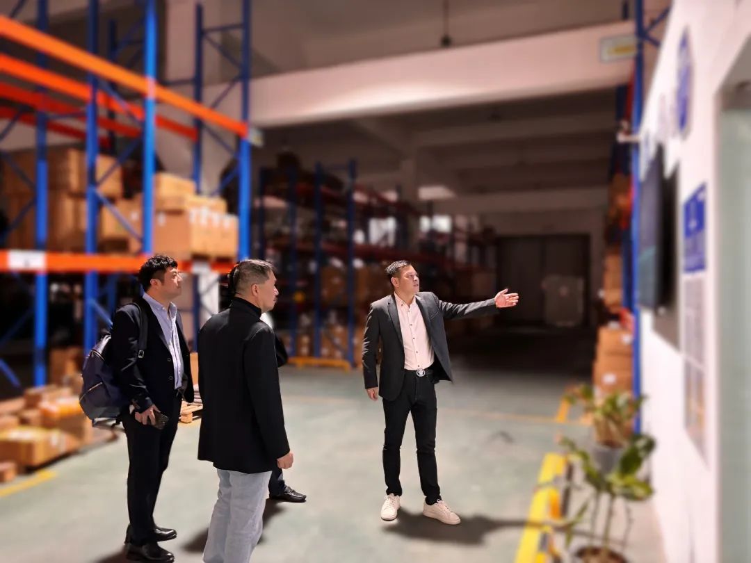 1715149799507047.jpg 640 (4).jpg